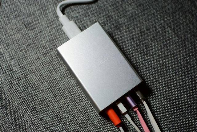 告別桌面凌亂，這款充電神器讓數(shù)碼生活井然有序